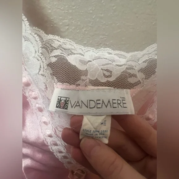 Vintage 1960s Vandamere Nightgown - Picture 7 of 7